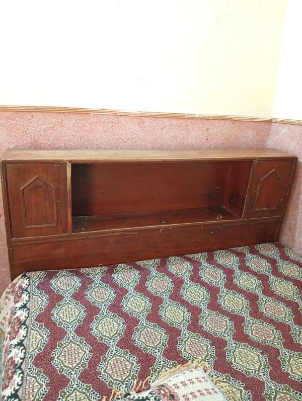 pure old original wooden bed in good condition 0