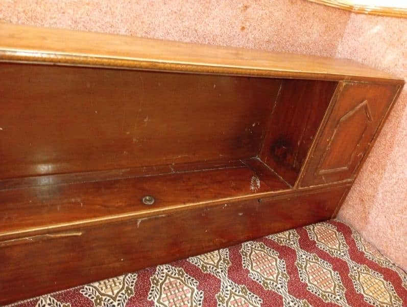 pure old original wooden bed in good condition 4