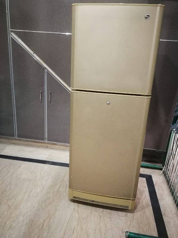 PEL refrigerator for sale 0