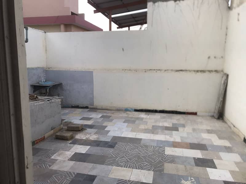 Independent house available for rent in Johar 9