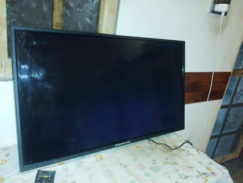 Changhong Ruba LCD TV 32" inch 3