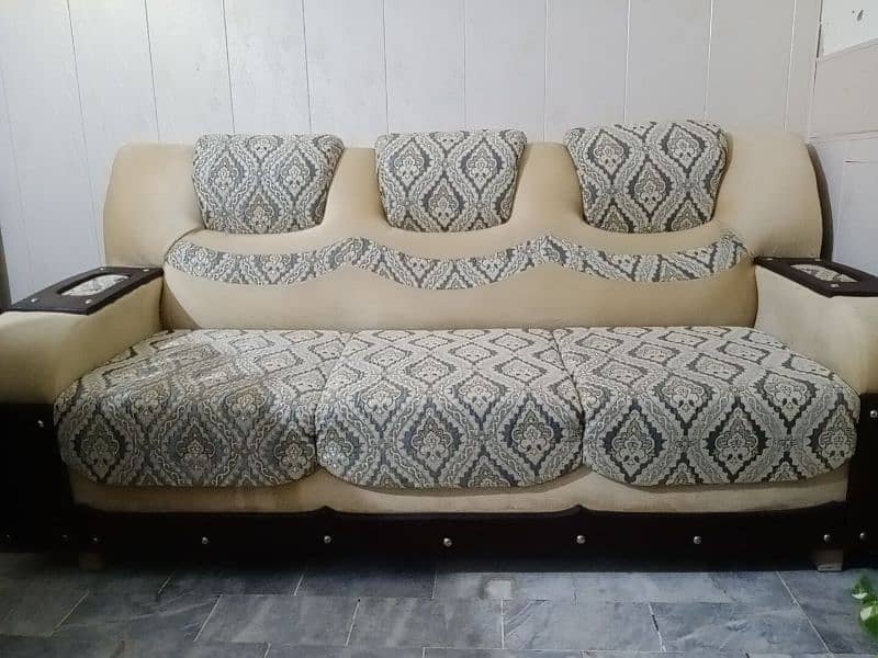 3 sets Sofa Slightly used 0