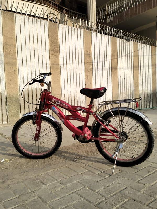 cycle in red colour 0