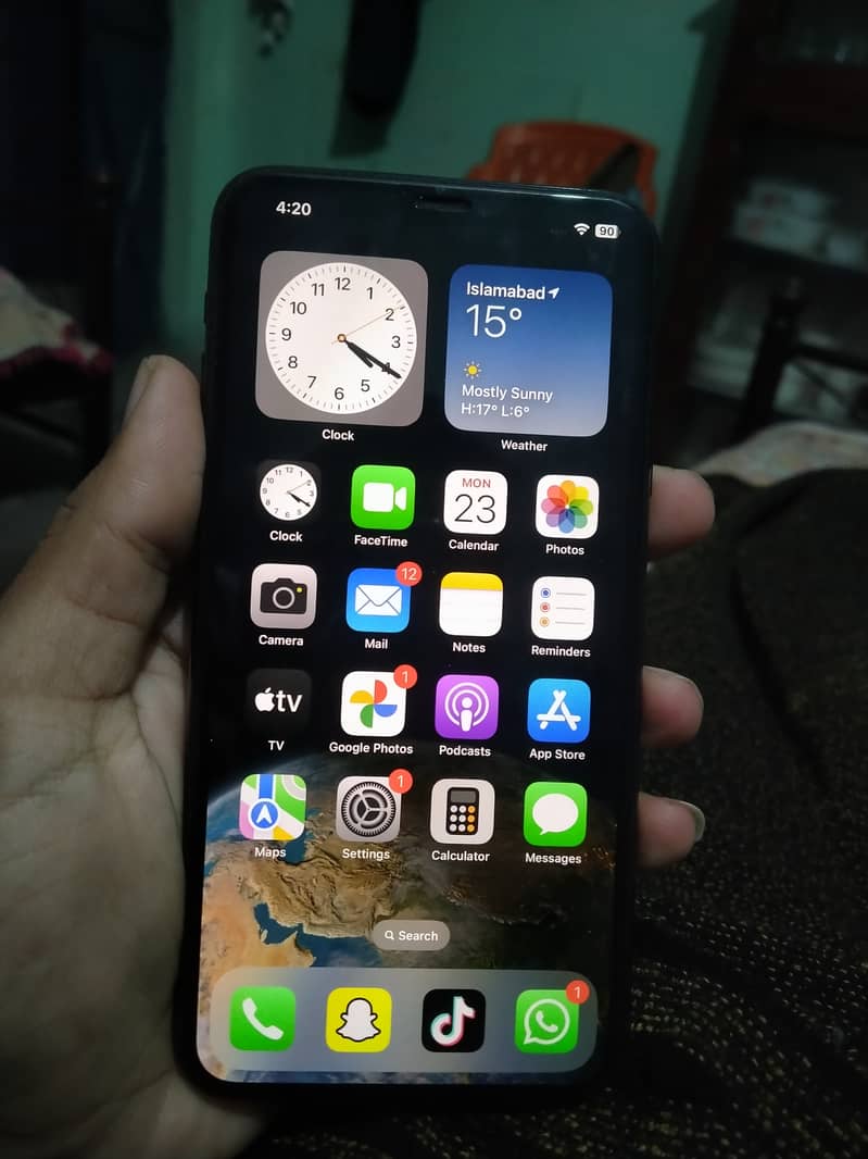 iphone 11 pro max jv 1