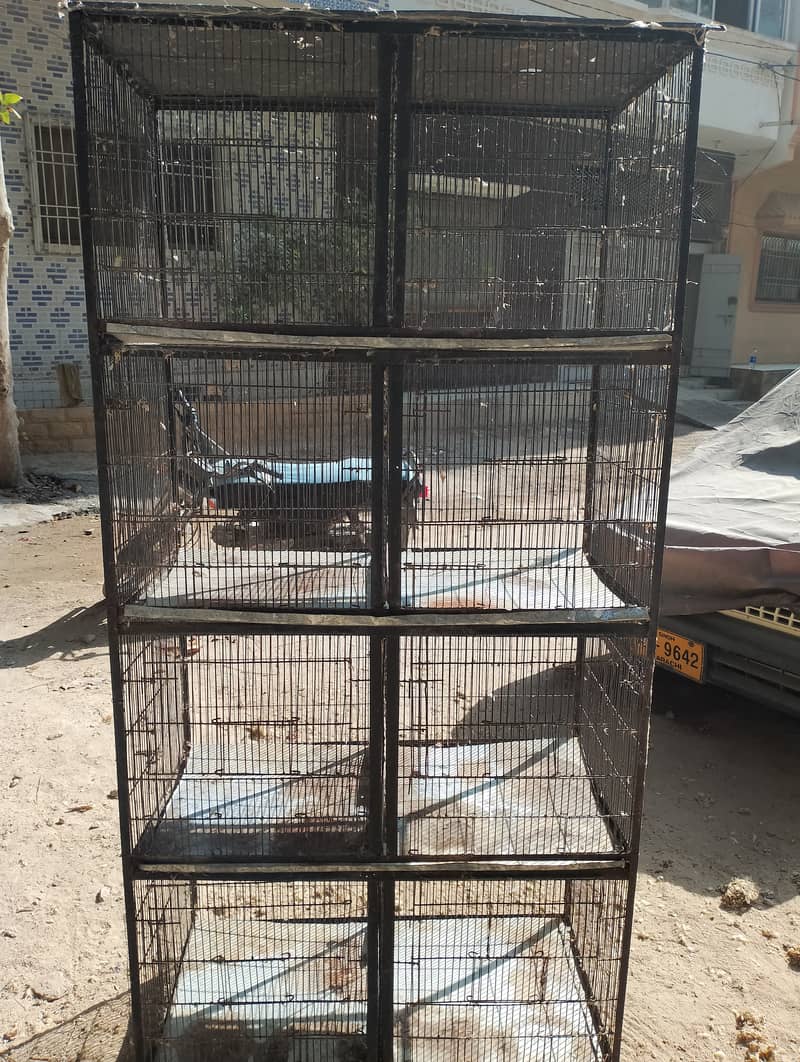 8 portion cage good condition  03032293774 0