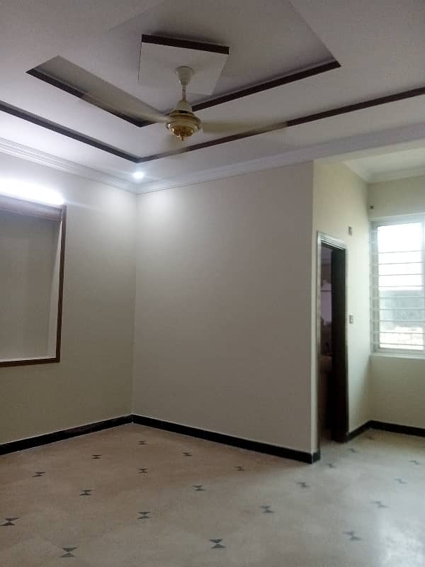 30*70 beautiful upper portion in Pwd Block-D Near Children Park, highway 3