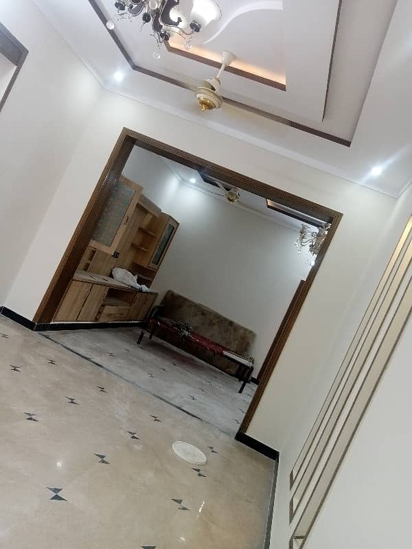 30*70 beautiful upper portion in Pwd Block-D Near Children Park, highway 8