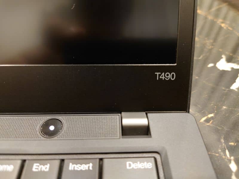 Lenovo Thinkpad T490 i5 8th Gen. 16Gb/256Gb. Type C . 10/10 . Urgent 1