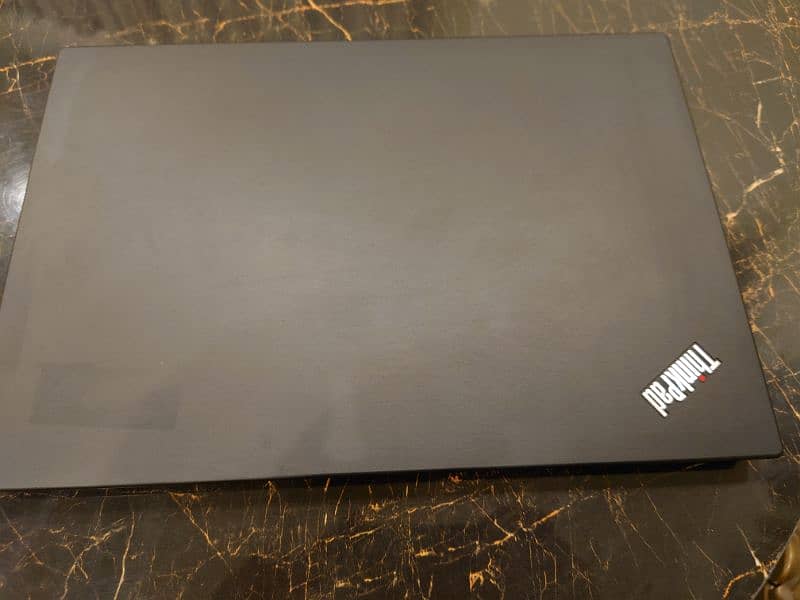 Lenovo Thinkpad T490 i5 8th Gen. 16Gb/256Gb. Type C . 10/10 . Urgent 3