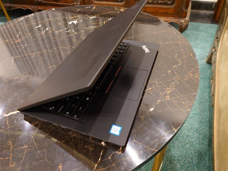 Lenovo Thinkpad T490 i5 8th Gen. 16Gb/256Gb. Type C . 10/10 . Urgent 10