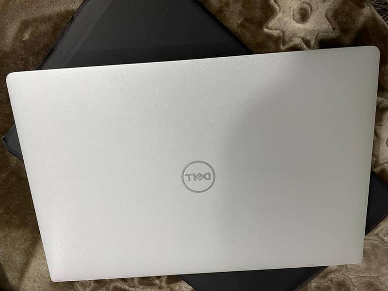 Dell XPS 9380 5