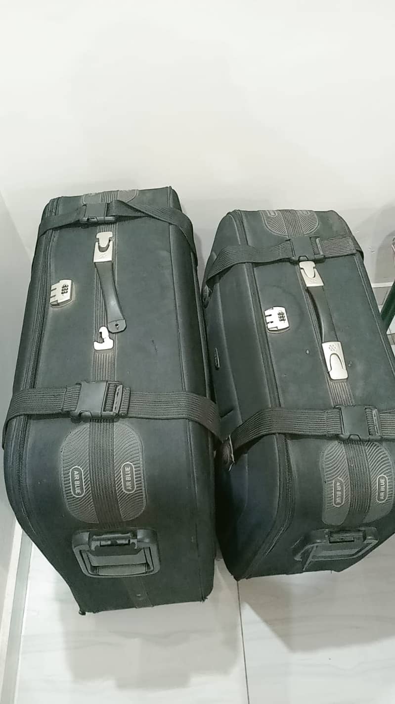 Suit case and bags for luggage 0