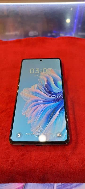 Tecno camon 20, 10 by 10 condition, Box charger, 8/256 storage. 5