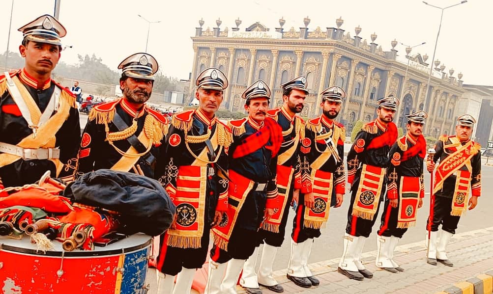 Foji Pipe Band & Qawali Service's in Lahore - Dhol Barat Band baja 1