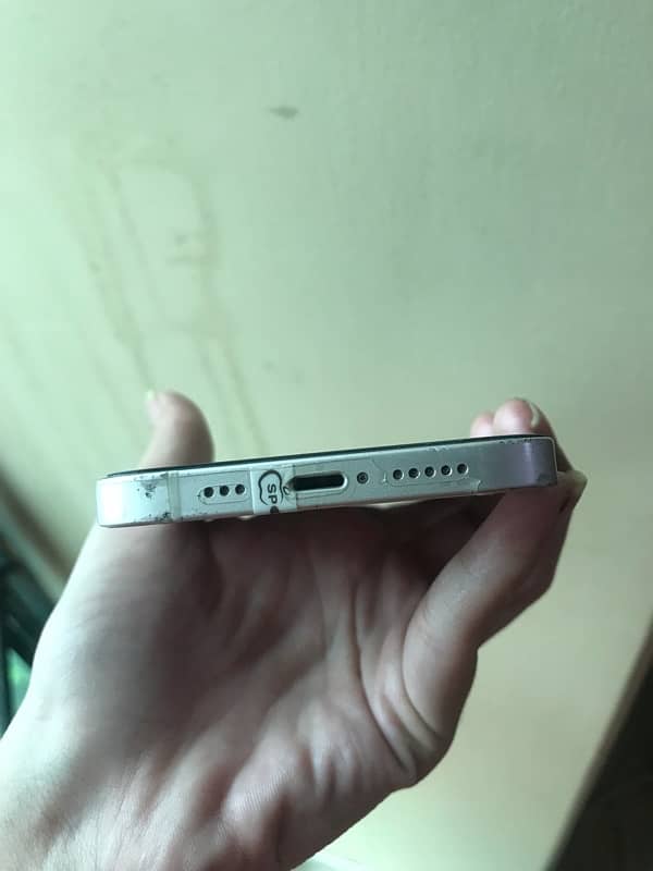 iPhone 12 64gb JV sim locked 5