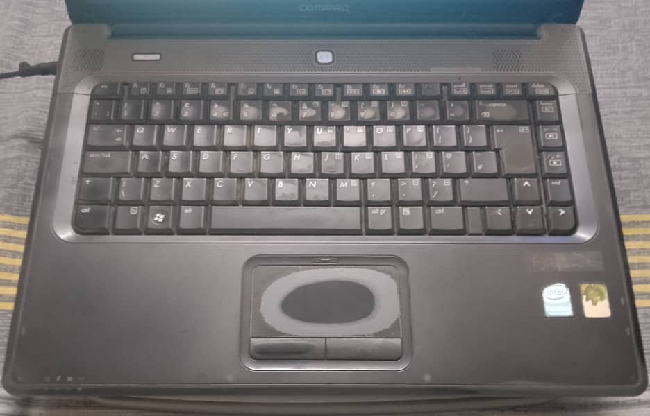 HP compaq laptop 2 GB 160 GB for sell 1