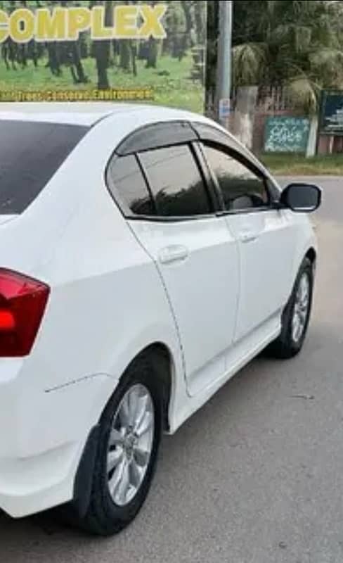 Honda City Aspire 2015 11