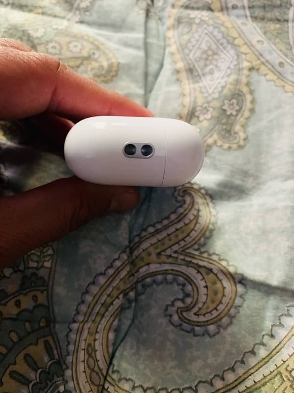 Airpods Pro 4