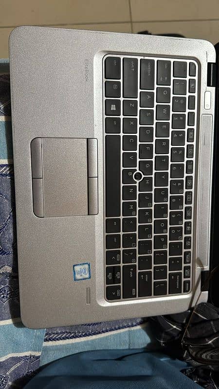 Hp core i5 6th generation 10 by 10 condition 1