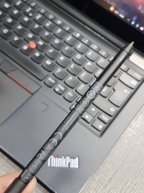 Lenovo Yoga X390 7