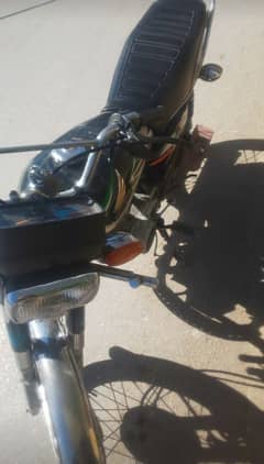 Honda 125 Sialkot nay number