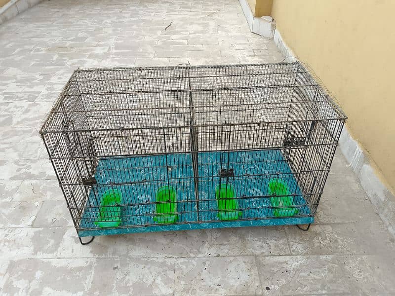 2 portion ka cage ha ok condition ha 0