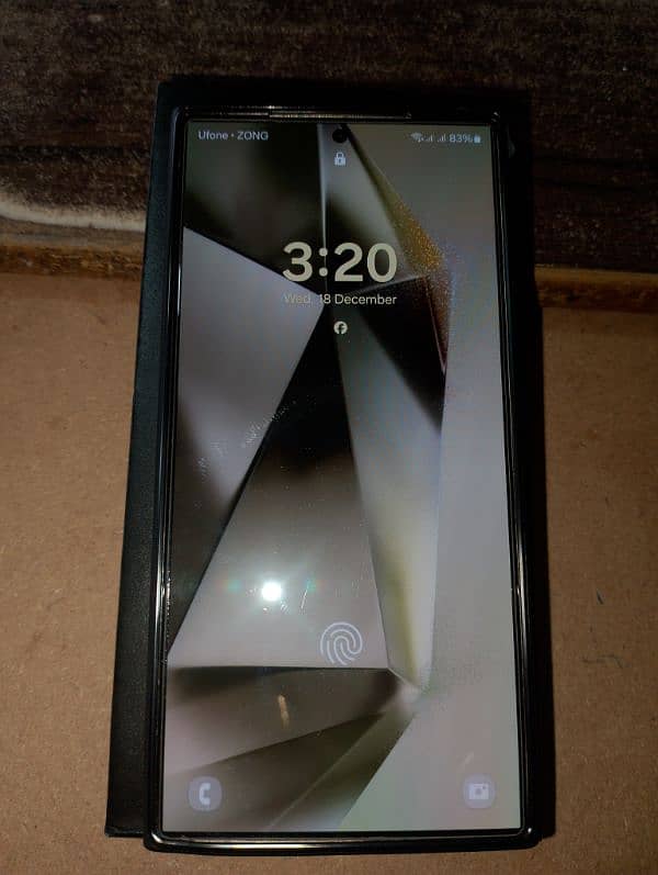 Samsung S24 ultra official pta 3