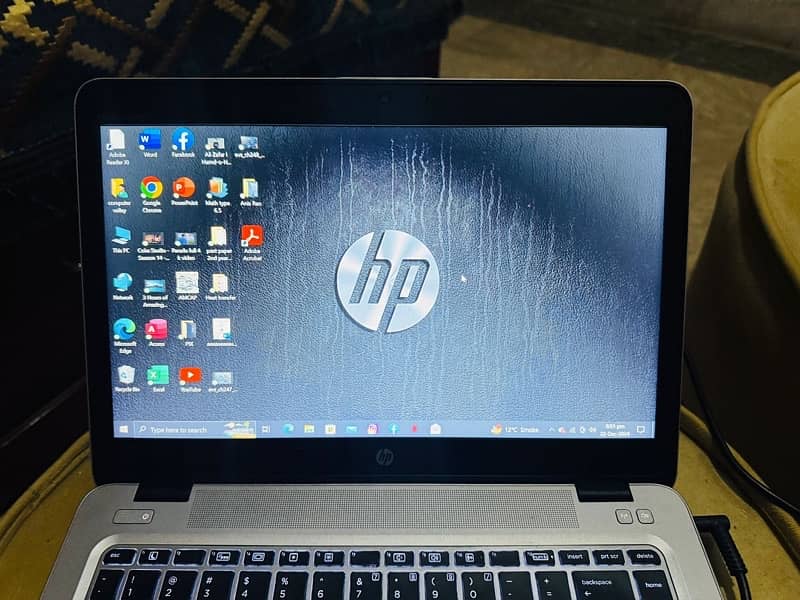 Hp elite book core i7 6gerenation 256 gb SSD 3