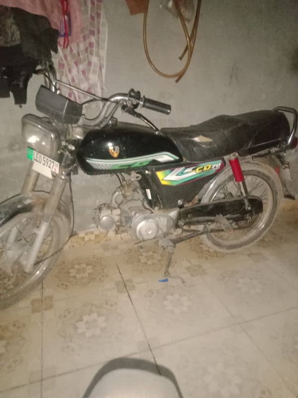 Honda cd 70 2018 0