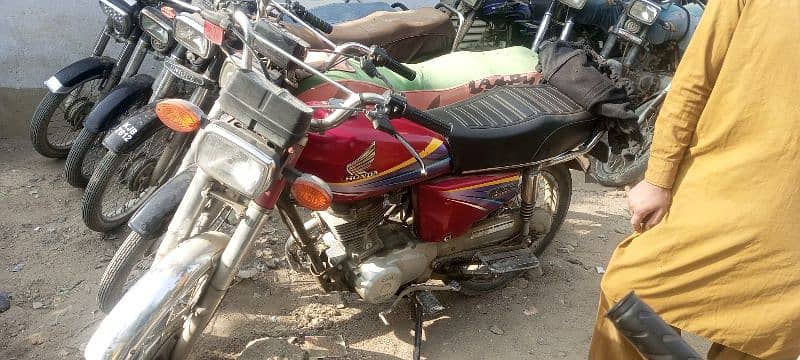 Honda 125 2011 model clean condition 2