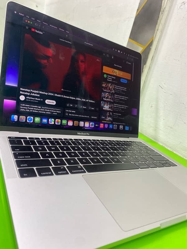 MacBook Pro Core i5 2017 2