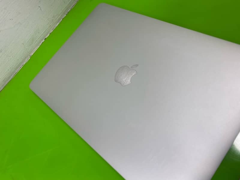 MacBook Pro Core i5 2017 3