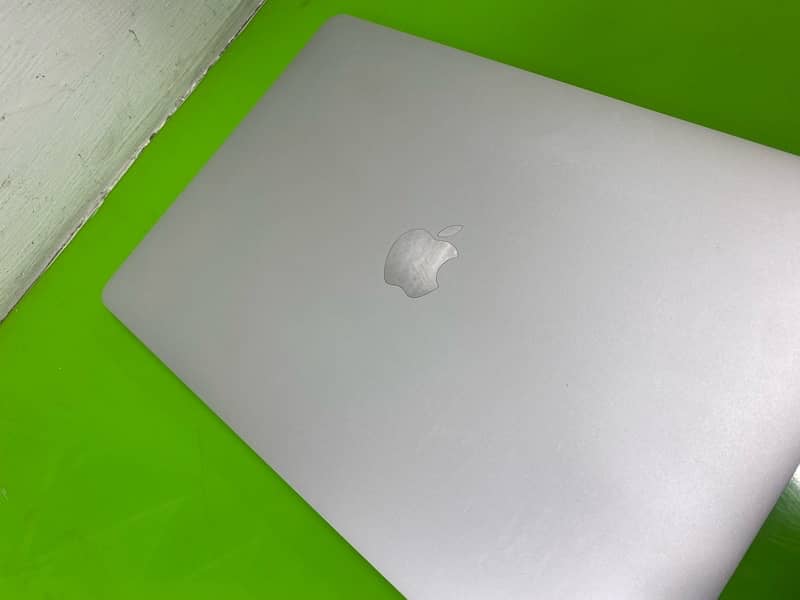 MacBook Pro Core i5 2017 5