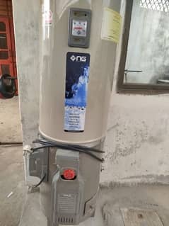 Nasgas DEG-25 gas+electric geyser