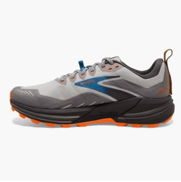 Brand New Brooks Cascadia 16 Trail Shoes Euro 43 Size 3