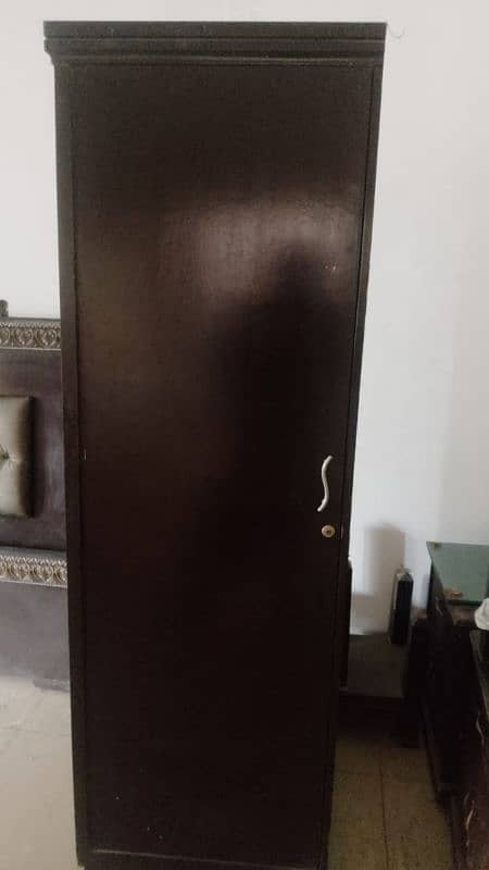 one door room almari for sale 1