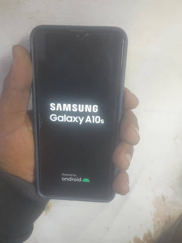 Samsung a10s 4