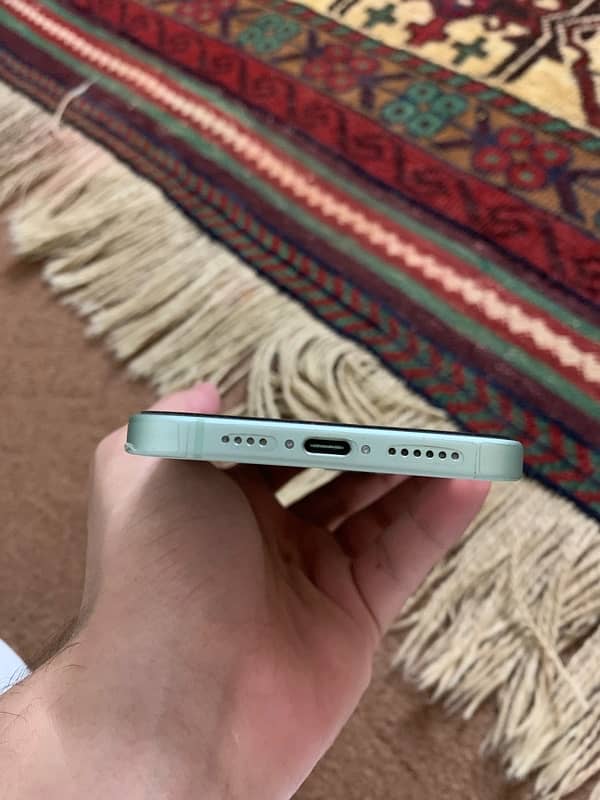 iPhone 15 plus 128gb green factory unlock 4