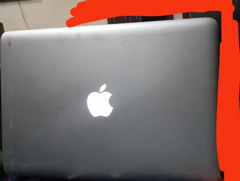 MacBook Pro 2012 mid 640gb storage. 12gb Ram. 7