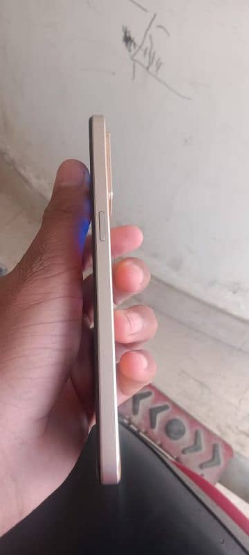 OPPO F21 PRO 4