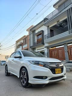 Honda Vezel 2015