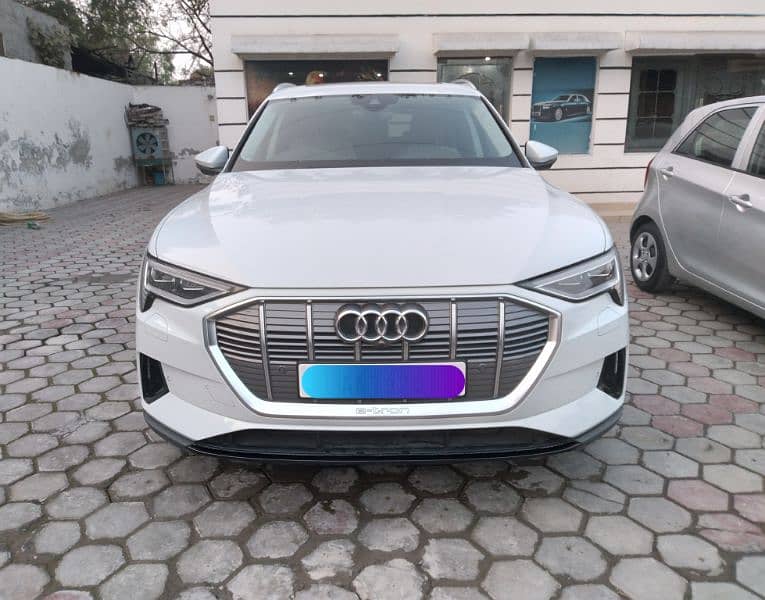 Audi E-Tron 50 Quatro 2022 Model 2023 Registered 0