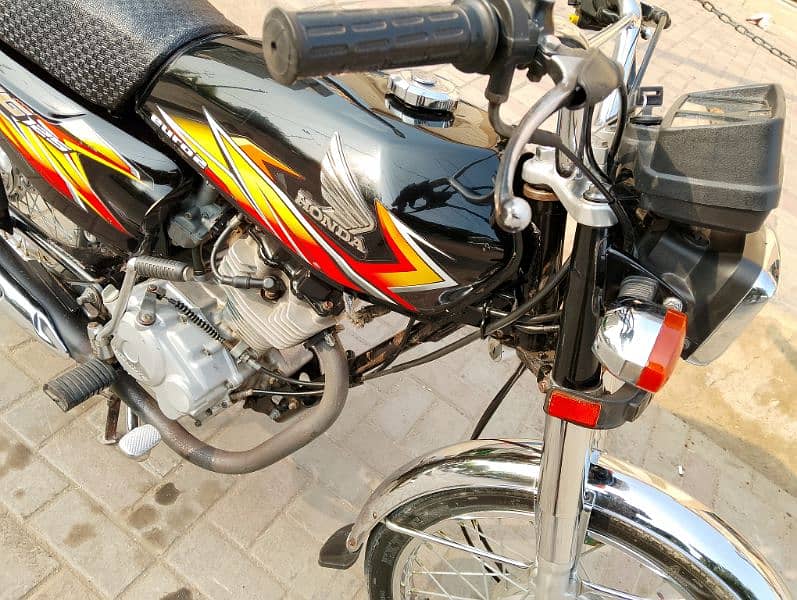 Honda cg 125 9