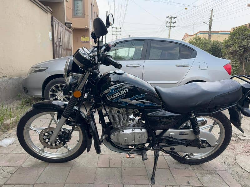 SUZUKI GS 15O SE 1