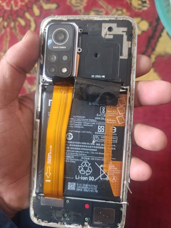 Redmi 10t pro board dead hy baqi saray parts theak hain cntct on whtsp 3