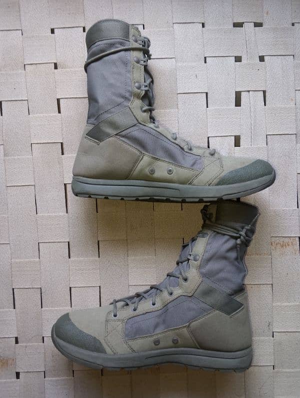 USA company combat boots 1