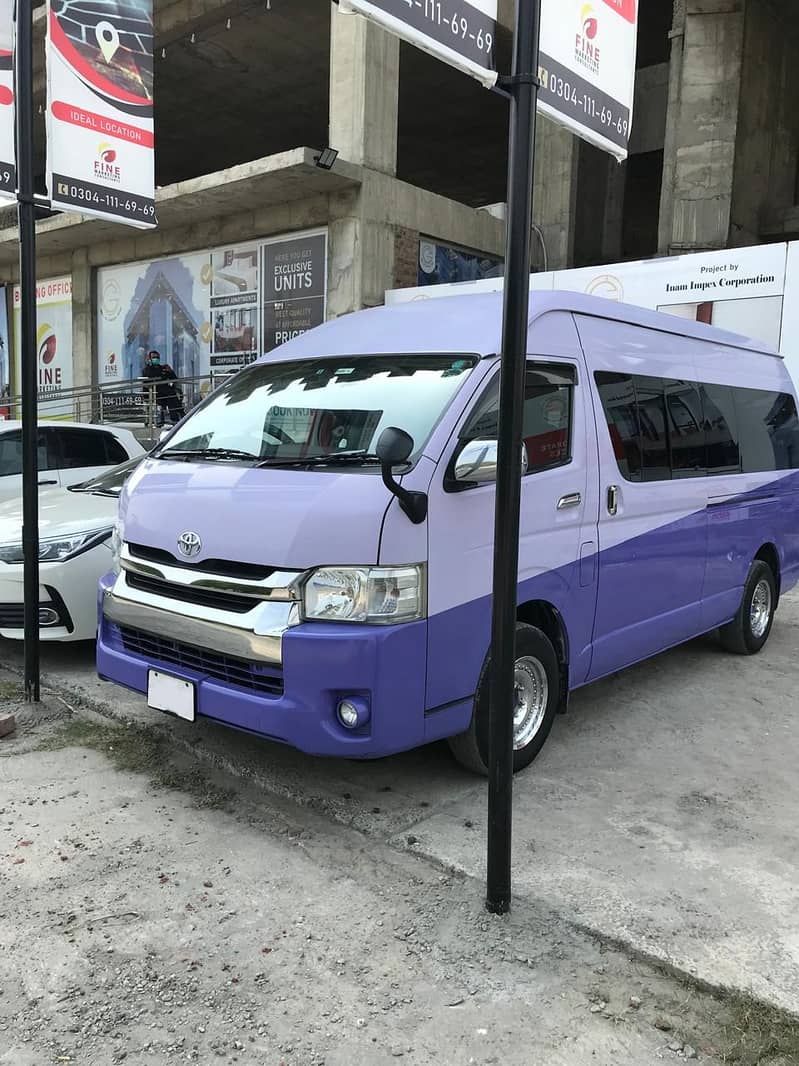 Toyota Hiace 223 Grand Cabin (Private) 0