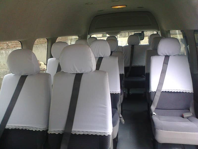 Toyota Hiace 223 Grand Cabin (Private) 4