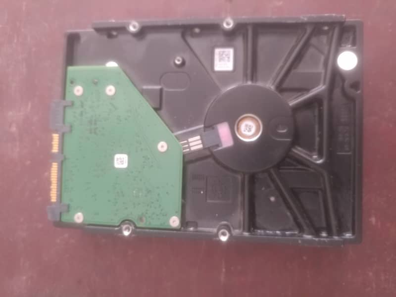 2 TB hard disk For urgent sale 1