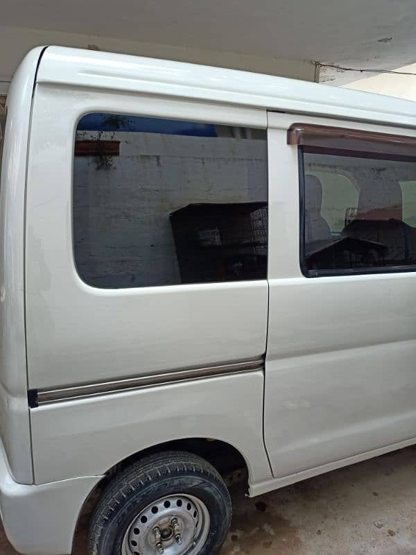 Daihatsu Hijet 2013 2